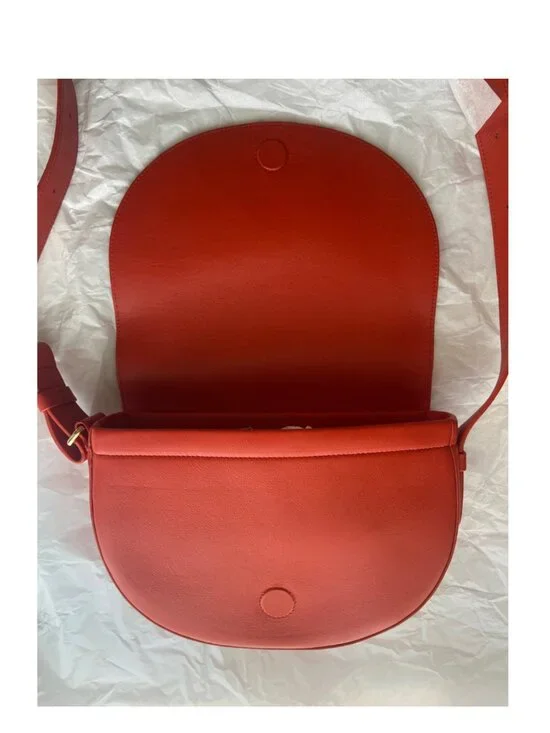 EUC Cuyana Half-Moon Shoulder Bag in Blood Orange - Picture 4 of 11